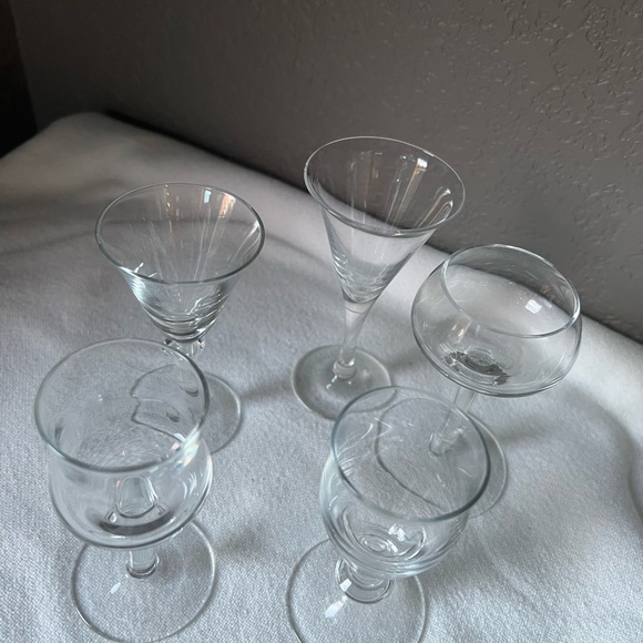 vintage Royal Bavarian Crystal cordial glasses. - Picture 2 of 12